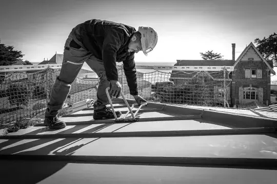 metier-couvreus-chantier-macoretz