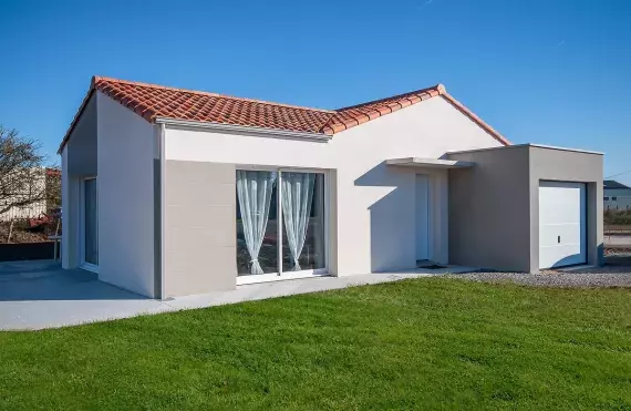 vue-ensemble-maison-initiale-plain-pied-frossay