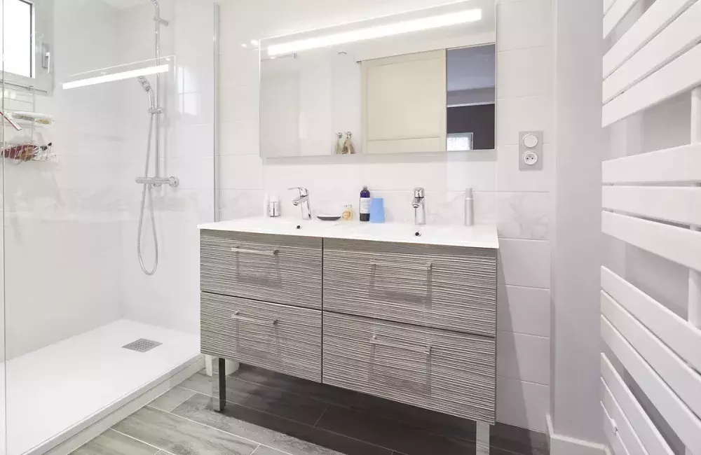 salle-eau-douche-italienne-double-vasque-saint-nazaire