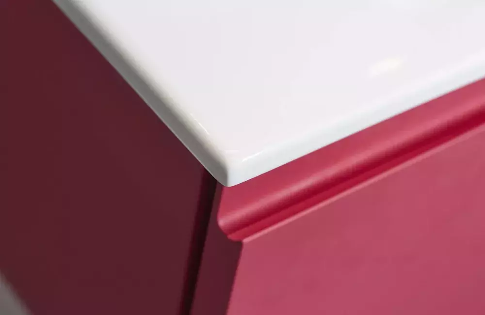 detail-meuble-vasque-rose-salle-eau-saint-nazaire