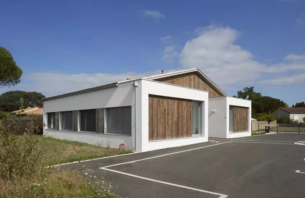 vue-ensemble-cabinet-dentaire-brique-saint-philbert-de-grand-lieu