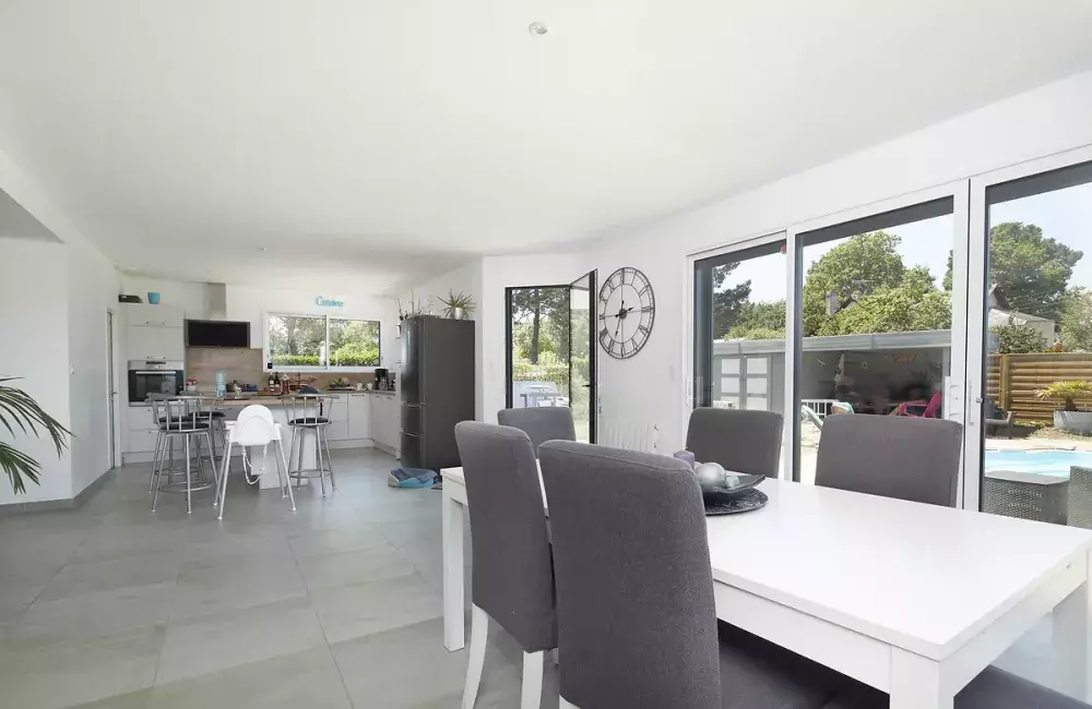 salle-a-manger-extension-bois-saint-molf