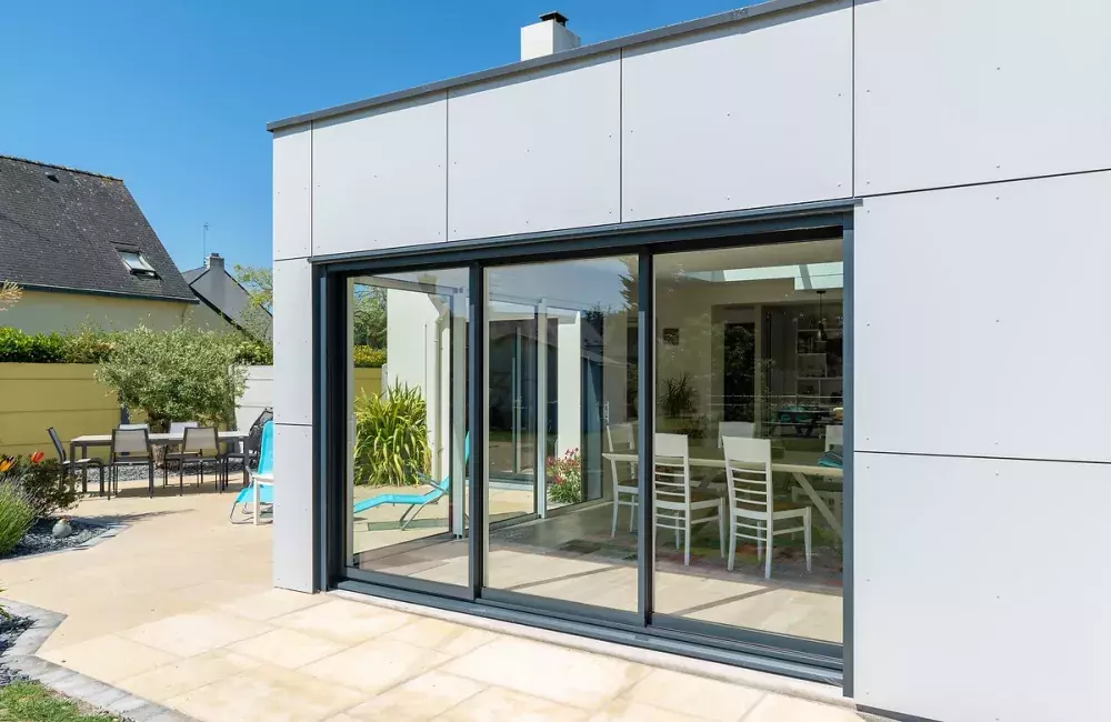 detail-baie-vitree-extension-ossature-bois-guerande